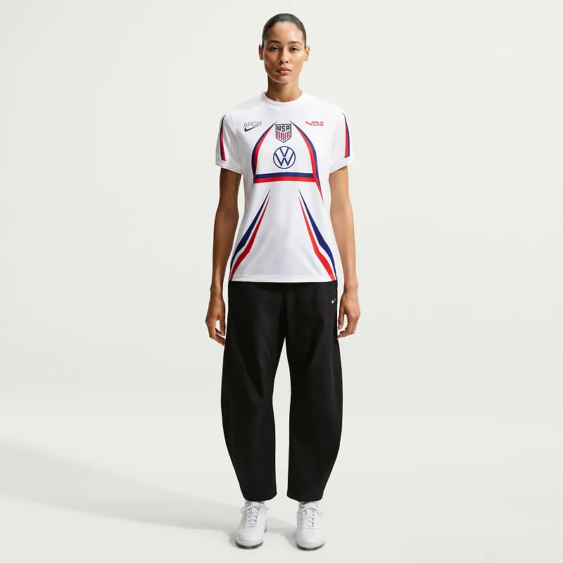 Haut d'avant-match Nike blanc USMNT x VAA 2026 Dri-FIT pour femme