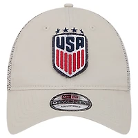 Casquette réglable New Era Tan USWNT Game Day Trucker 9TWENTY pour hommes