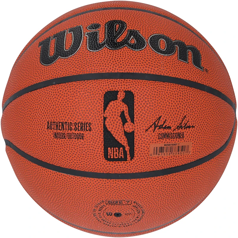 Ballon de basket-ball intérieur/extérieur Wilson Authentic Series autographié par Ace Bailey, Utah Jazz