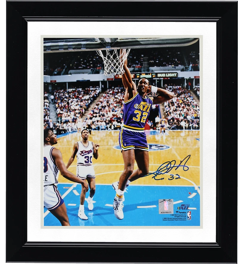 Karl Malone Utah Jazz Autographed 8" x 10" Signature Dunk vs. Sacramento Kings Photograph
