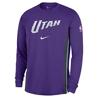 Maillot de tir Nike violet Utah Jazz 2025/26 Authentic Pre-Game Legend Dri-FIT à manches longues pour homme
