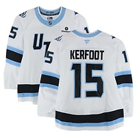 Maillot blanc n° 15 porté par Alexander Kerfoot (Utah Mammoth) lors de matchs disputés entre le 14 décembre 2025 et le 28 mars 2026.