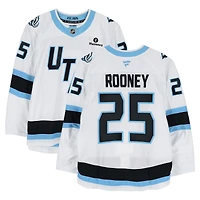 Maillot authentique professionnel blanc n° 25 de Kevin Rooney (Utah Mammoth) porté par un joueur lors des séries éliminatoires de la Coupe Stanley 2026