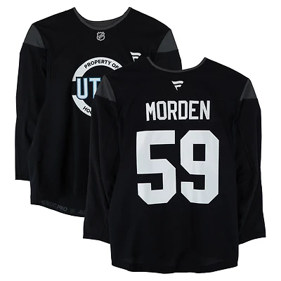 Maillot noir n° 59 porté à l'entraînement par Matthew Morden, des Mammoths de l'Utah, lors de la saison 2024-2025 de la LNH.