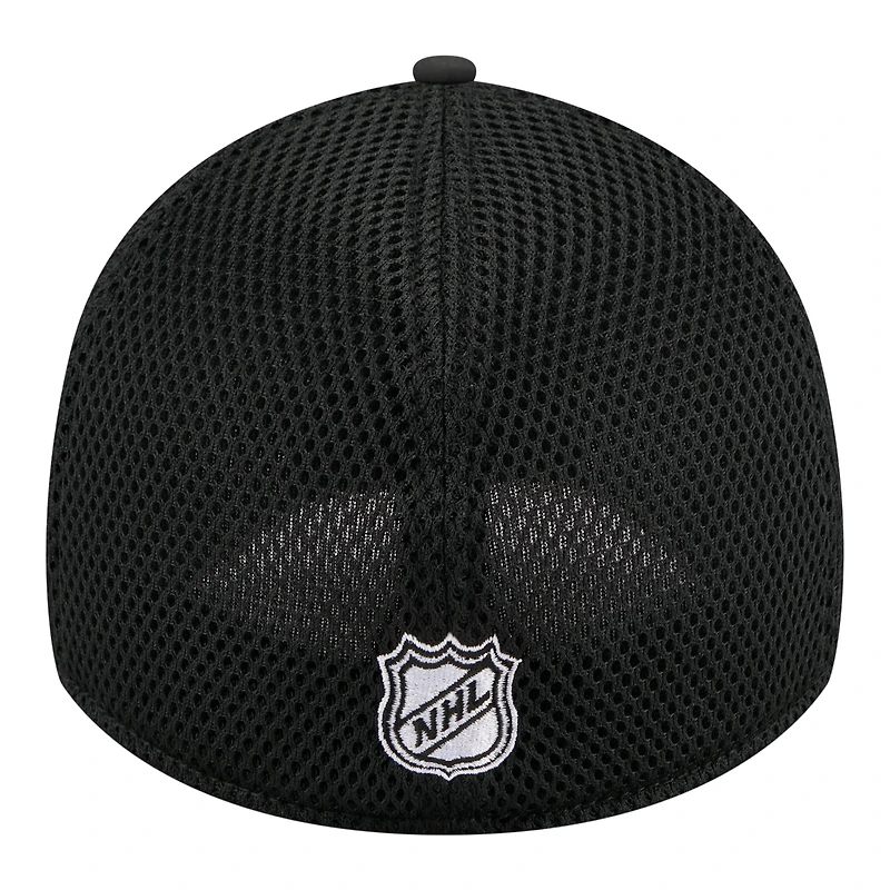 Men's New Era  Black Utah Mammoth Logo 39THIRTY Flex Hat