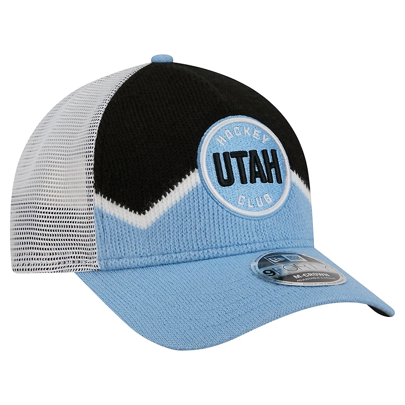 Casquette de camionneur ajustable 9FORTY A-Frame M-Crown bleu clair/noir New Era pour homme Utah Mammoth Hockey Sock