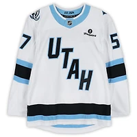 Maillot authentique professionnel blanc n° 57 de Nick DeSimone, porté par le joueur des Utah Mammoths lors des séries éliminatoires de la Coupe Stanley 2026.
