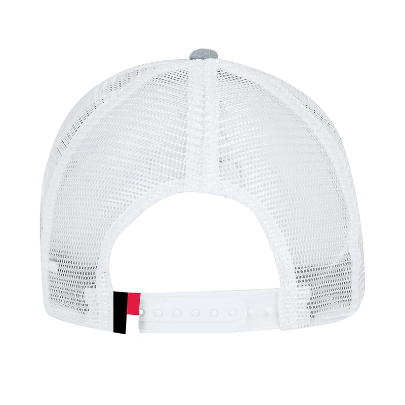 Men's Under Armour  Heather Gray Utah Utes 2024 Sideline Blitzing Trucker Adjustable Hat