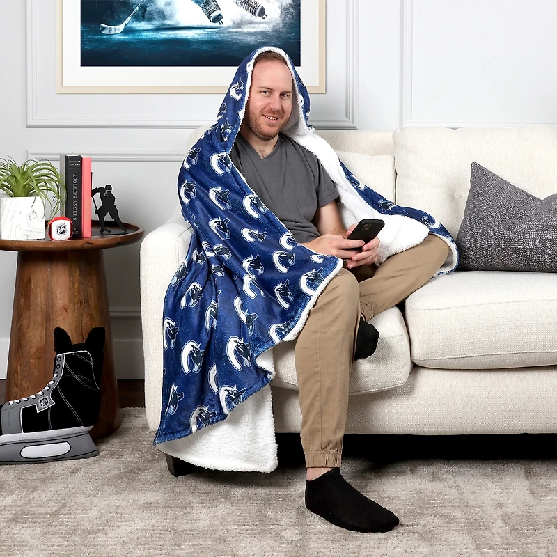 Blue Vancouver Canucks 50'' x 70'' Hoodie Throw Blanket
