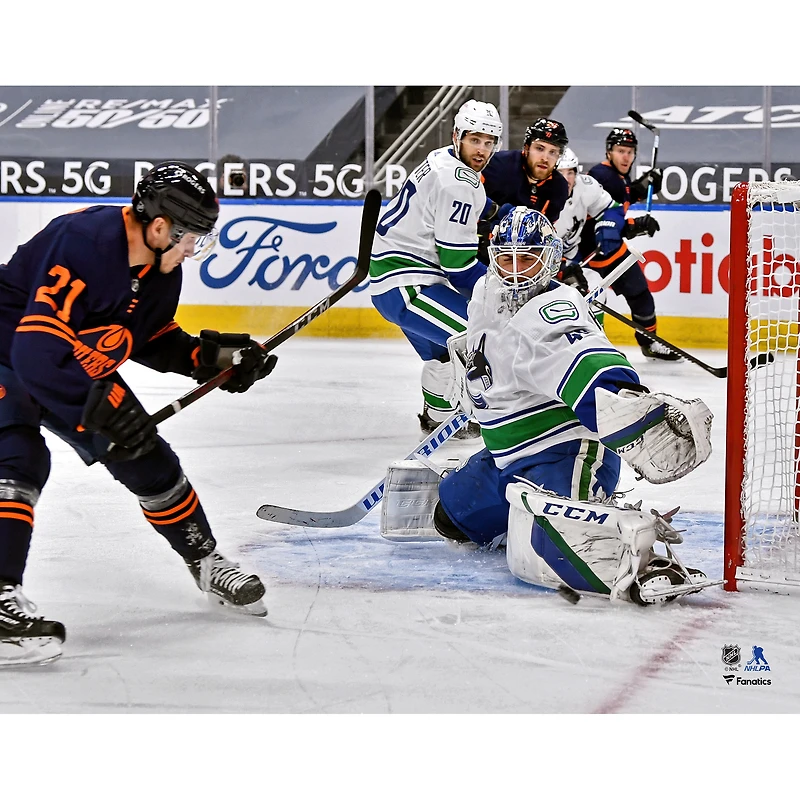 Photo non signée de Braden Holtby pour les débuts l'équipe des Vancouver Canucks