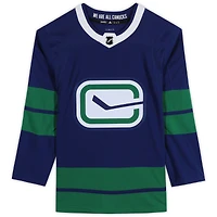 Maillot authentique Adidas bleu alternatif autographié de Brock Boeser, des Canucks de Vancouver