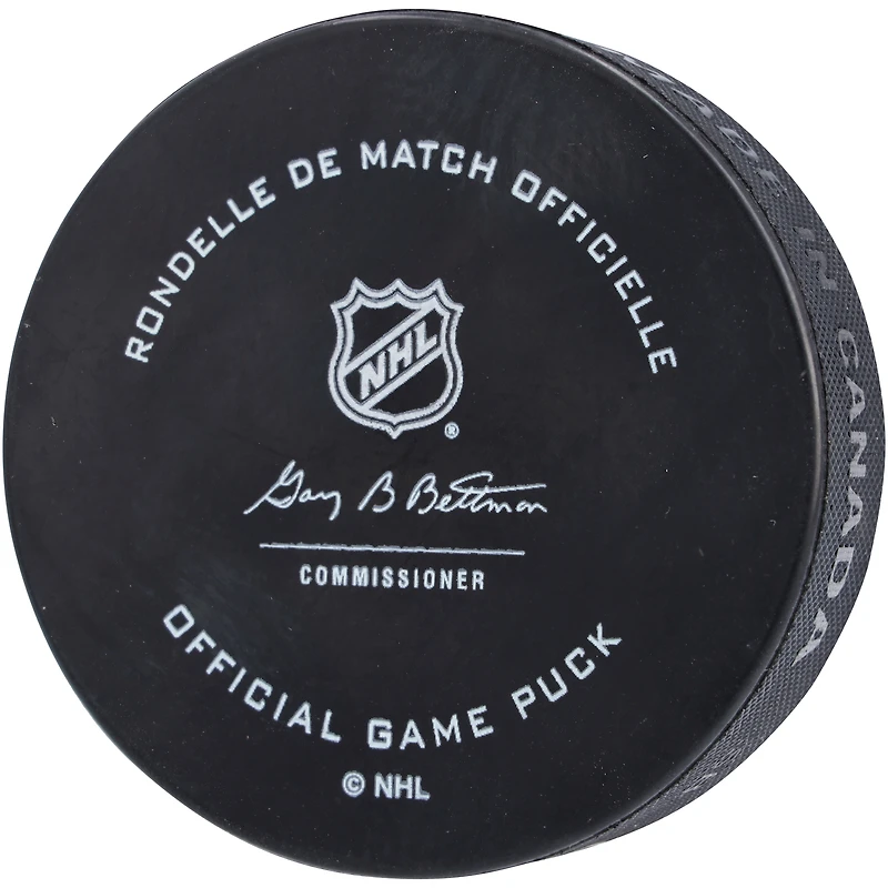 Rondelle de match officielle de la LNH autographiée par Brock Boeser des Canucks de Vancouver