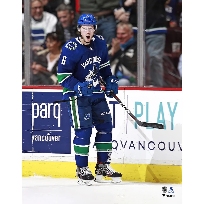 Photographie non signée de célébration but Brock Boeser des Canucks Vancouver