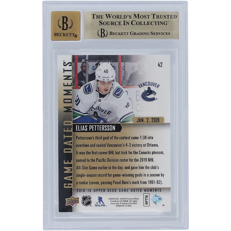 Carte de recrue autographiée 9,5/10 de Beckett Fanatics #42 des Vancouver Canucks 2018-19 Upper Deck Game Dated Moments authentifiés