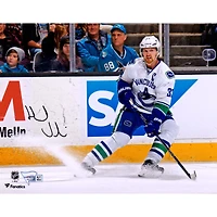 Henrik Sedin Vancouver Canucks dédicacé 8" x 10" Photographie d'arrêt en jersey blanc