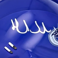 Mini-casque bleu autographié par Henrik Sedin des Canucks de Vancouver avec inscription « HOF 22 »