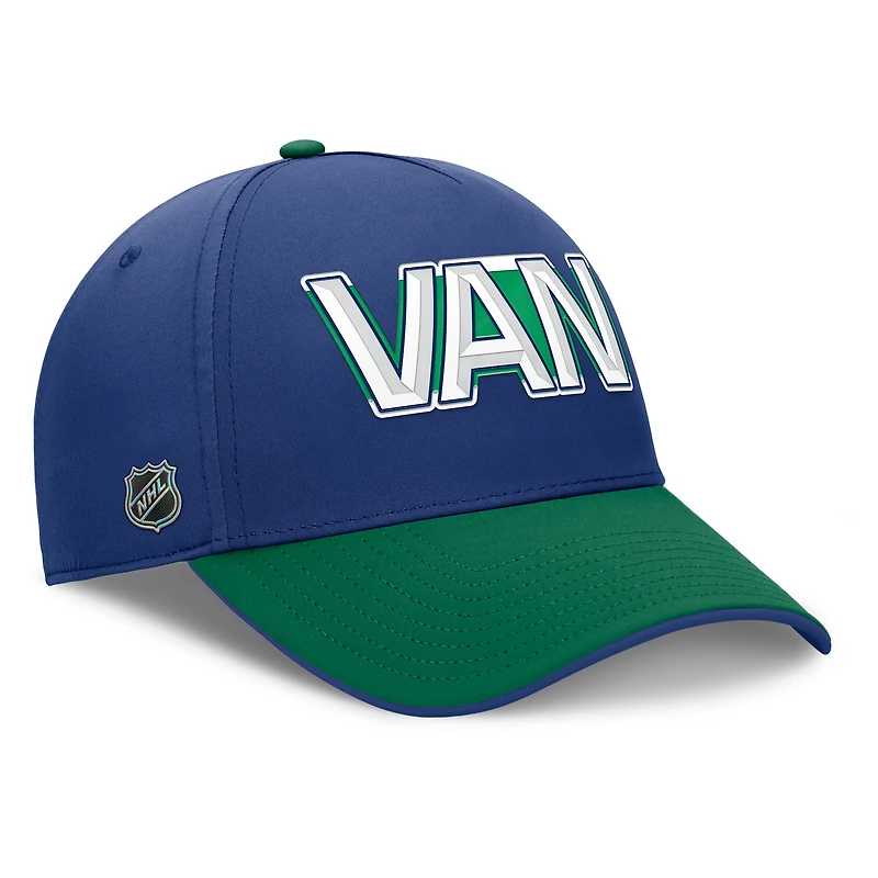 Casquette Fanatics bleu/vert pour homme des Vancouver Canucks Authentic Pro Rink Team Code Flex