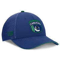 Casquette ajustable Fanatics Blue Vancouver Canucks Authentic Pro Home Ice Trucker pour homme