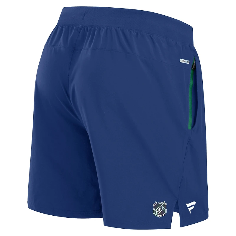 Short de performance authentique Pro Rink bleu Fanatics pour homme des Canucks Vancouver