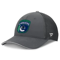 Casquette ajustable pour homme Fanatics Vancouver Canucks Authentic Pro Home Ice Trucker grise