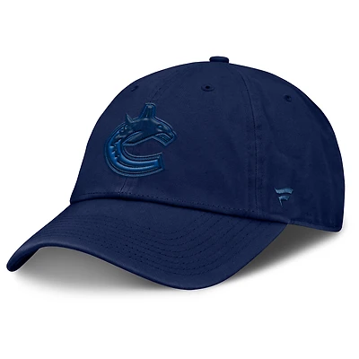 Casquette ajustable Fanatics bleu marine pour homme des Vancouver Canucks Authentic Pro Road