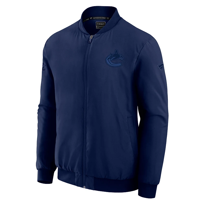 Blouson aviateur léger entièrement zippé Fanatics bleu marine pour homme des Vancouver Canucks Authentic Pro Road