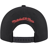 Men's Mitchell & Ness Black Vancouver Canucks Core Team Script 2.0 Snapback Hat