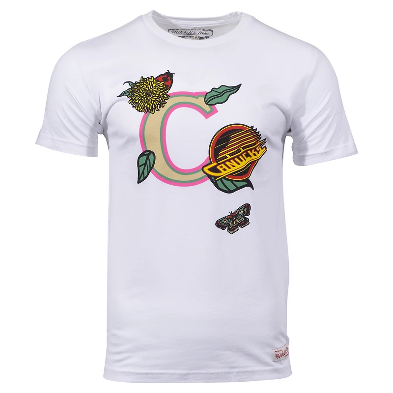 T-shirt blanc avec lettre de printemps des Canucks Vancouver Mitchell & Ness pour hommes