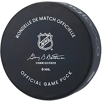 Rondelle de match officielle autographiée par Quinn Hughes des Canucks de Vancouver