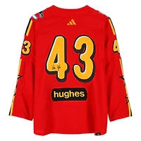 Maillot authentique adidas rouge autographié par Quinn Hughes des Canucks de Vancouver pour le match des étoiles 2024