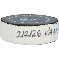 Rondelle de but utilisée par Teddy Blueger, des Canucks de Vancouver, lors du match du 2 février 2026 contre le Mammoth de l'Utah.