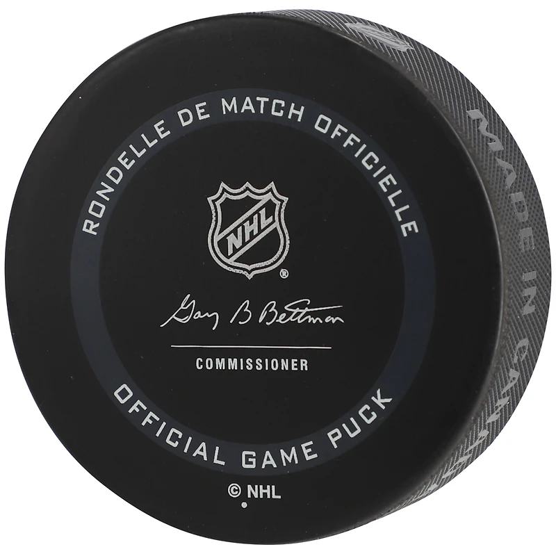 Vasily Podkolzin Canucks de Vancouver dédicacé la rondelle de jeu officielle de la saison 2021