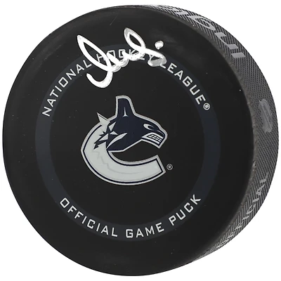 Vasily Podkolzin Canucks de Vancouver dédicacé la rondelle de jeu officielle de la saison 2021
