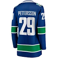 Maillot bleu Marcus Pettersson, joueur échappé à domicile des Canucks de Vancouver, fanatiques féminines
