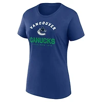 T-shirt bleu athlétique pour femme avec logo des Canucks de Vancouver Unrivaled