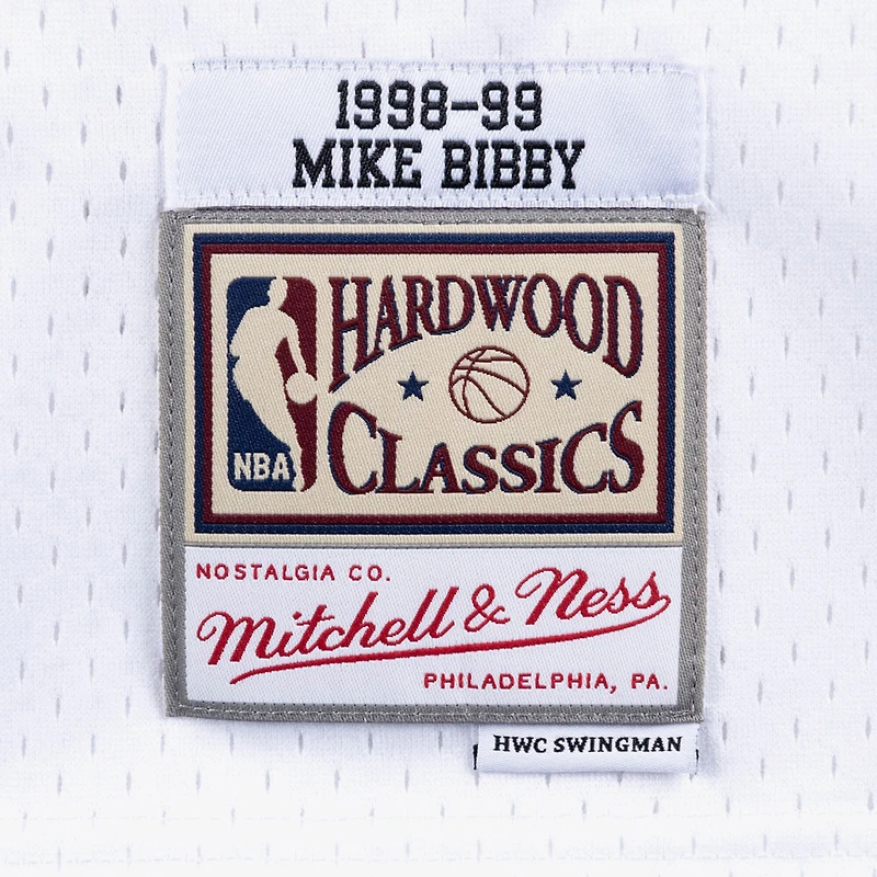 Men's Mitchell & Ness Mike Bibby White Vancouver Grizzlies 1998/99 Hardwood Classics Swingman Jersey