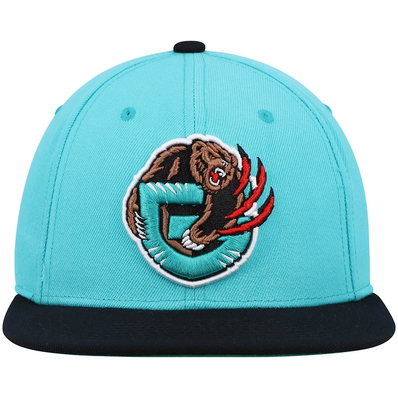 Men's Mitchell & Ness Turquoise/Black Vancouver Grizzlies Hardwood Classics Team Two-Tone 2.0 Snapback Hat