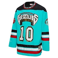 Maillot de hockey unisexe Mitchell & Ness Mike Bibby turquoise des Vancouver Grizzlies Maxxed Out Fashion