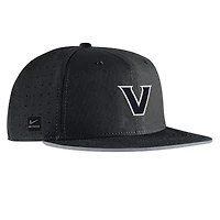 Casquette de baseball Nike Vanderbilt Commodores 2025 True Performance noire pour homme