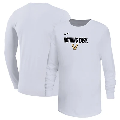 T-shirt à manches longues Nike blanc Vanderbilt Commodores 2025 On-Court Bench pour jeunes