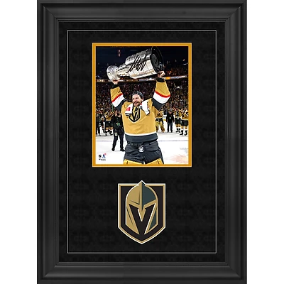 Photographie encadrée de luxe autographiée par Adin Hill Vegas Golden Knights, champions de la Coupe Stanley 2023, 16" x 20"