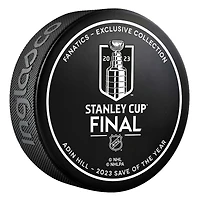 Rondelle de hockey sur glace des Golden Knights de Vegas d'Adin Hill lors de la finale de la Coupe Stanley d'Inglasco - Édition limitée de 2023