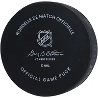 Rondelle de jeu officielle autographiée par Ben Hutton des Vegas Golden Knights