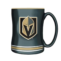 Tasse noire en relief des chevaliers d'or de Vegas