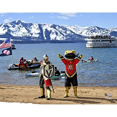 Photographie non signée des Golden Knights de Chance Vegas 2021 en plein air au lac Tahoe