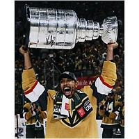 Photographie autographiée de 16" x 20" de Keegan Kolesar, champion de la Coupe Stanley 2023 des Golden Knights de Vegas