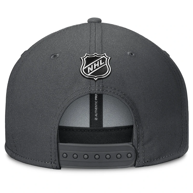 Men's Fanatics Charcoal Vegas Golden Knights Authentic Pro Rink Lockup Snapback Hat