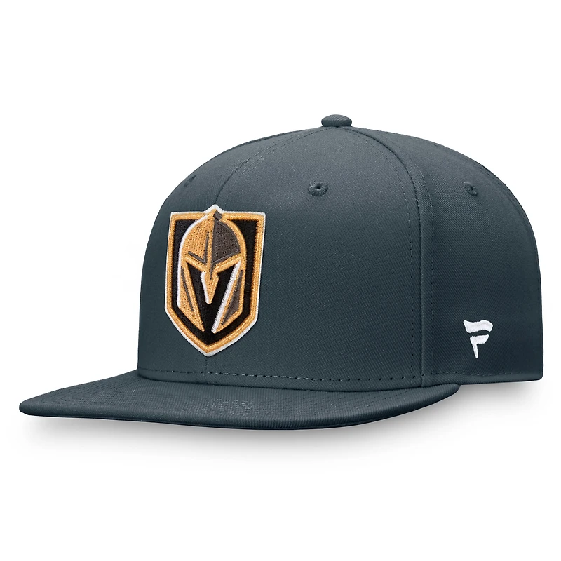 Casquette ajustée pour hommes Fanatics Charcoal Vegas Golden Knights Core avec logo de l'équipe principale