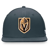 Casquette ajustée pour hommes Fanatics Charcoal Vegas Golden Knights Core avec logo de l'équipe principale