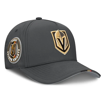 Casquette ajustable en forme de A pour homme Fanatics Grey Vegas Golden Knights, repêchage 2025 de la LNH, Authentic Pro On-Stage Podium